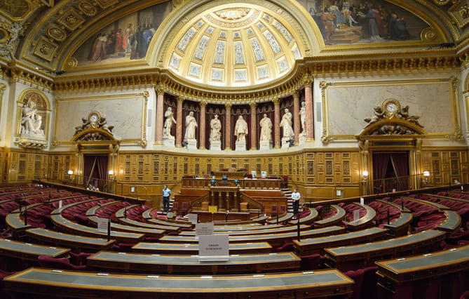 Le projet de « taxe Zucman » rejeté par le Sénat